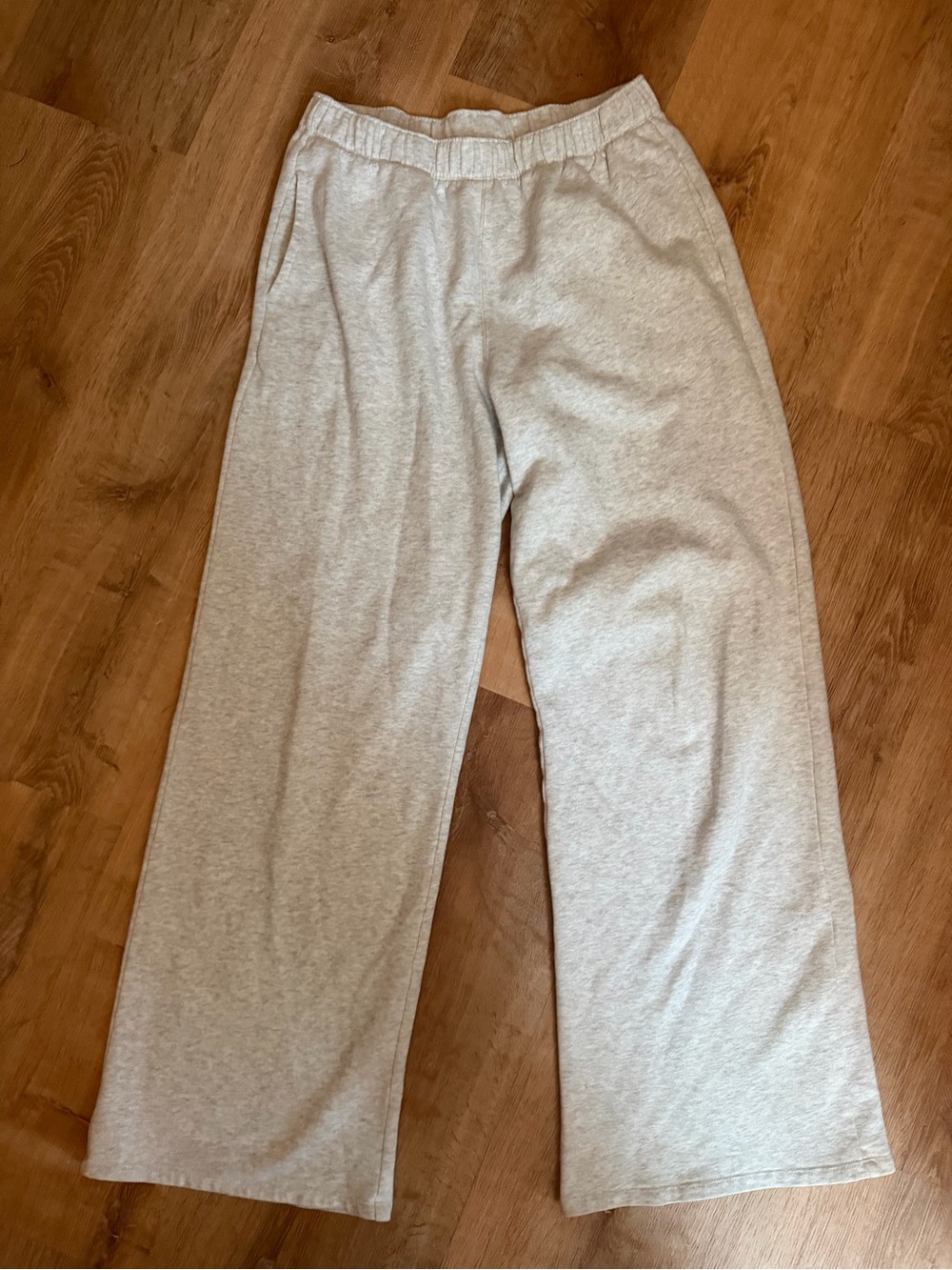 Hollister Heather Gray Wide-Leg Sweatpants